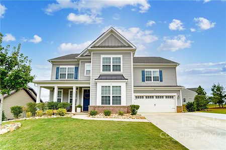 2214 Brandybuck Ct Fort Mill, SC 29715