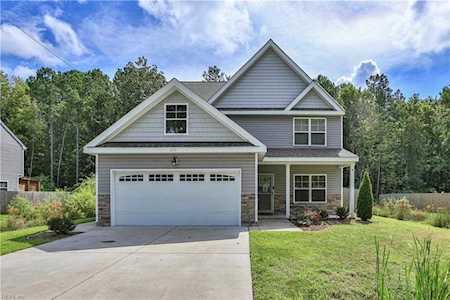 2605 Gum Rd Chesapeake, VA 23321