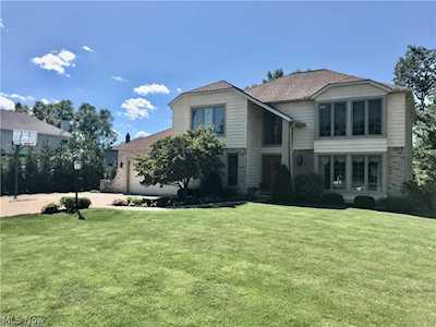 1998 Reeds Court Trl Westlake, OH 44145