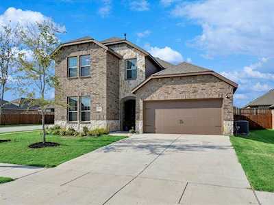 518 Saddle Club Way Princeton, TX 75407