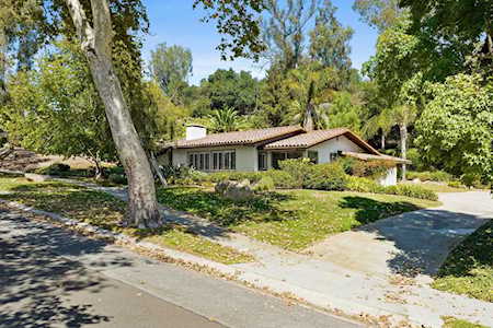 118 Coronada Cir Santa Barbara, CA 93108