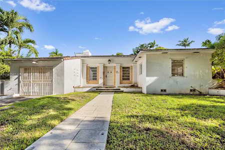 531 NE 55th Ter Miami, FL 33137