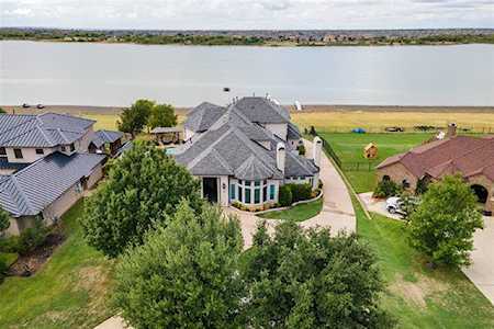 7265 Waters Edge Drive The Colony, TX 75056