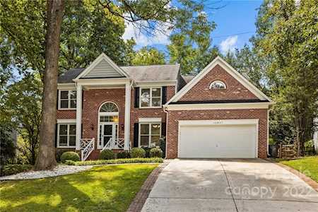 12807 Angel Oak Dr Huntersville, NC 28078