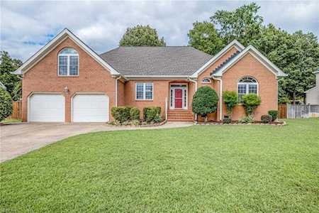 1332 Meggett Dr Chesapeake, VA 23322