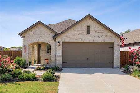 1516 Copper Bay Court Aubrey, TX 76227
