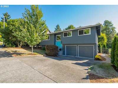 8370 SW 74th Portland, OR 97223