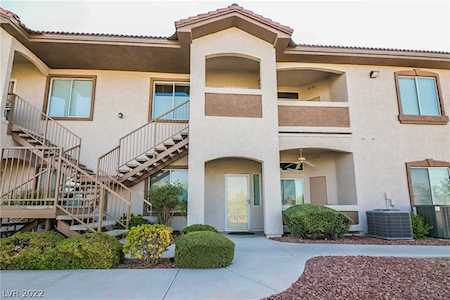 2305 W Horizon Ridge Parkway #322 Henderson, NV 89052