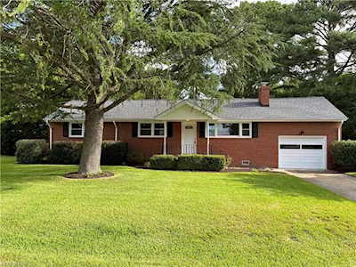 5120 Bellamy Manor Dr Virginia Beach, VA 23464