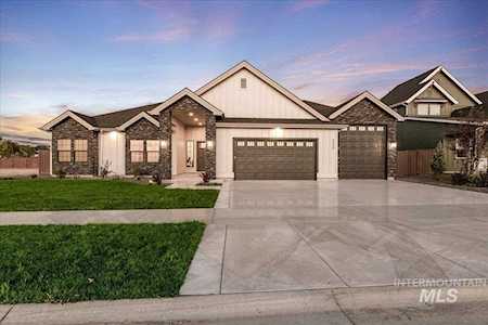 7030 N Maplestone Ave Meridian, ID 83646