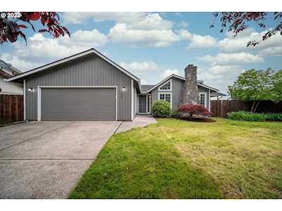 1423 SE 147th AVE Vancouver, WA 98683