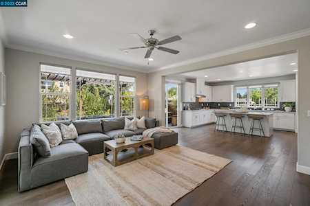 124 Tranquility Lane Pleasant Hill, CA 94523