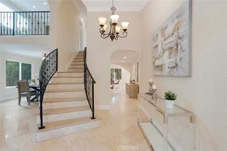 5305 Alfonso Dr Agoura Hills, CA 91301