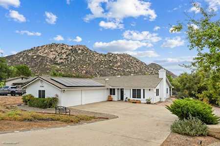 16503 Dartolo Rd Ramona, CA 92065