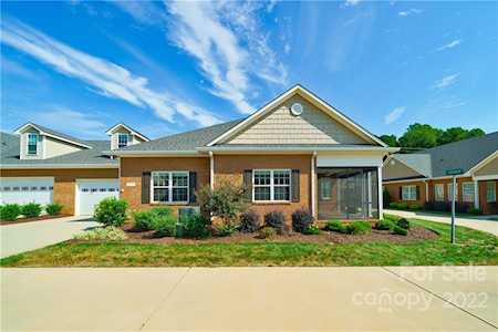 8233 Rainier Dr Denver, NC 28037