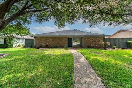 1400 Westminster Drive Richardson, TX 75081