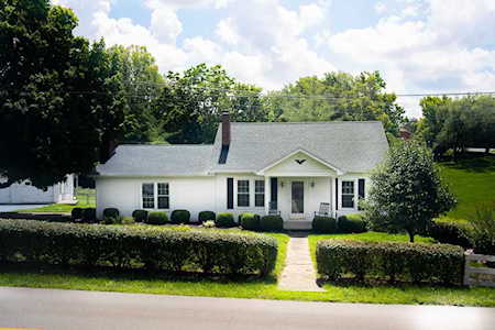 1144 Keene South Elkhorn Rd Nicholasville, KY 40356