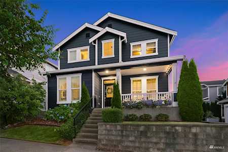 2933 NE Marquette Way Issaquah, WA 98029
