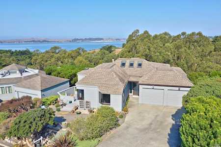 102 Cypress Loop Bodega Bay, CA 94923