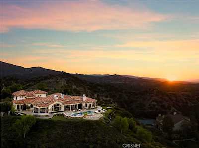 27024 Cliffie Way Canyon Country, CA 91387