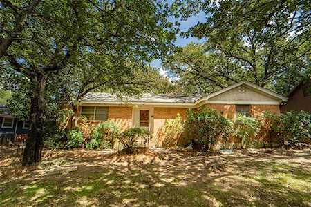 1713 Tierney Road Fort Worth, TX 76112