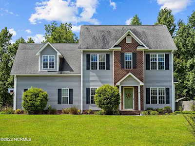 1309 N Stage Coach Trail Jacksonville, NC 28546
