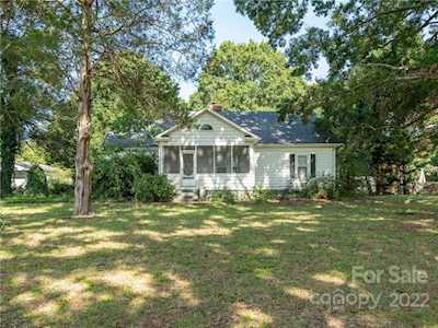 13321 Mt Holly-Huntersville Rd Huntersville, NC 28078