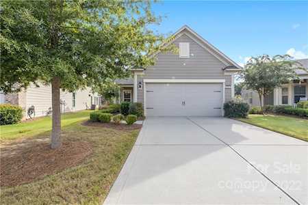 317 Fruitful Dr Fort Mill, SC 29715