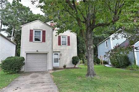 1093 Lord Dunmore Dr Virginia Beach, VA 23464
