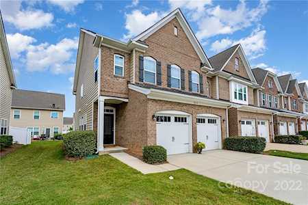113 Burlingame Ct Mooresville, NC 28117