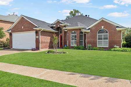 3128 Waterside Drive Arlington, TX 76012