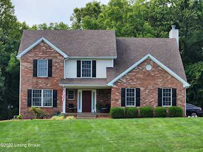 4506 Stone Ridge Rd Crestwood, KY 40014