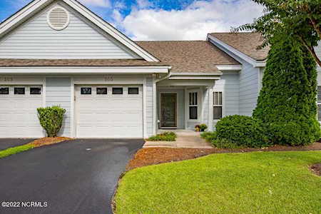 105 Darwin Court Morehead City, NC 28557