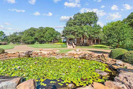 1372 Woodbrook Lane Southlake, TX 76092