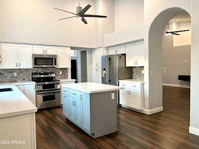 1809 E Brookwood Court Phoenix, AZ 85048