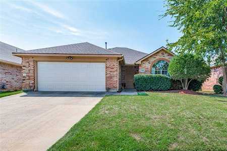 9088 Brushy Creek Trail Fort Worth, TX 76118