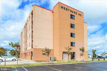 2301 Philadelphia Ave #205 Ocean City, MD 21842