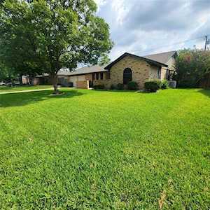 2128 Shady Grove Drive Bedford, TX 76021