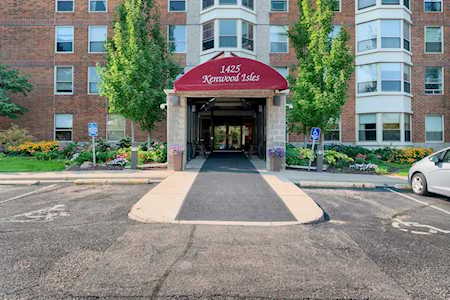 1425 28th Street W #423 Minneapolis, MN 55408