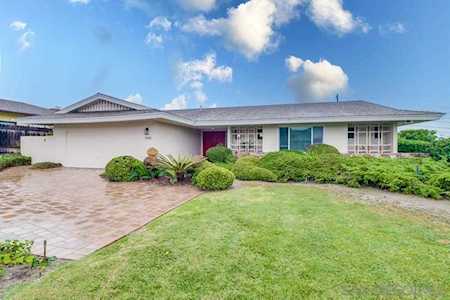 3566 Garrison St San Diego, CA 92106