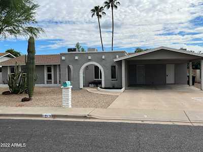 1013 E Fairbrook Circle Mesa, AZ 85203