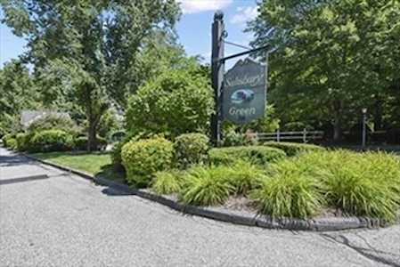303 Greenwich Court #303 Worcester, MA 01609