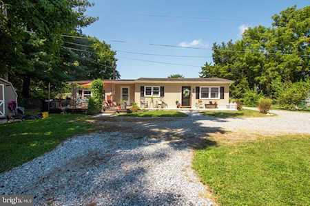 100 Hook Rd N Pennsville, NJ 08070
