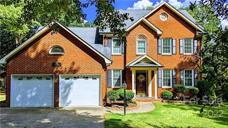 2728 Bent Oak Dr Matthews, NC 28104