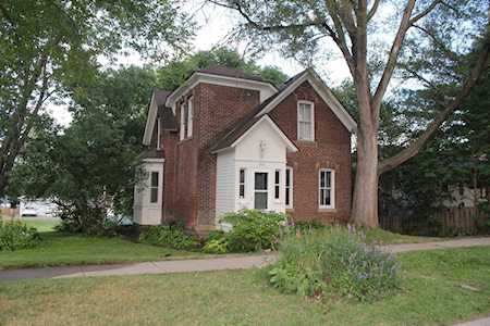 886 Gorman Avenue West Saint Paul, MN 55118
