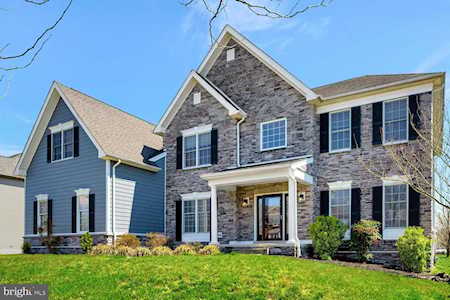 809 Lowell Dr Bear, DE 19701