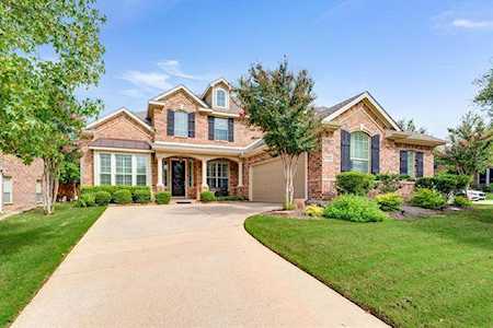 9000 Thompson Drive Lantana, TX 76226
