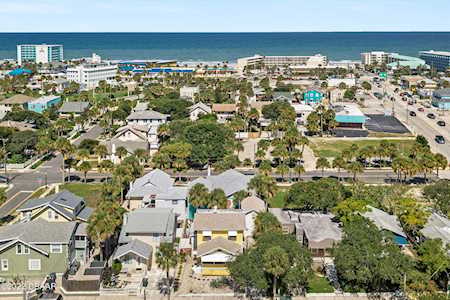 211 Oleander Avenue Daytona Beach, FL 32118