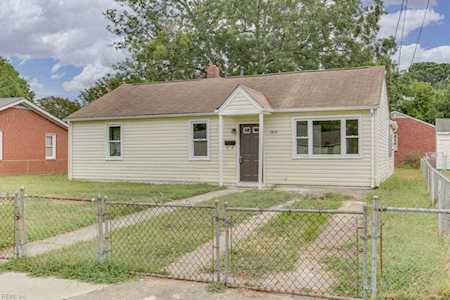 2810 Rosalee Dr Hampton, VA 23661