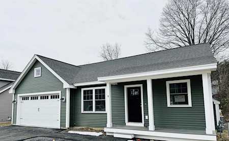 Lot 4 Copley Commons Dr Dover, NH 03820
